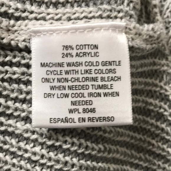 Open Shoulder Sweater - Picture 6 of 6